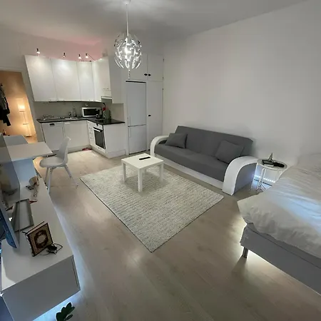 Апартаменты Smart 32m2 In A Location - Kallio